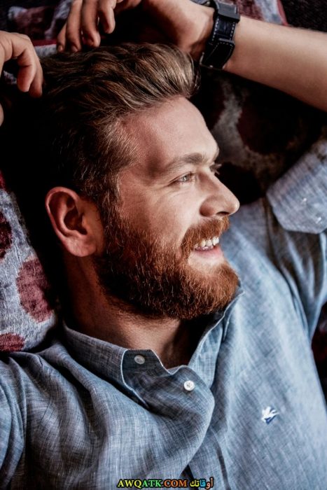 أحدث صورة للفنان التركي أنجين أوزتورك