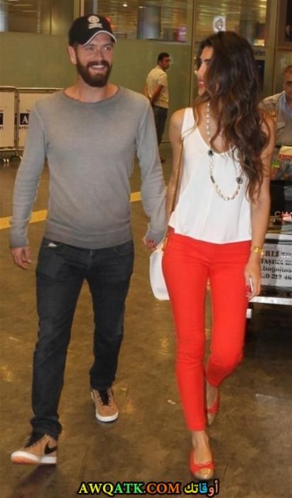 صورة جديدة للنجم التركي أنجين أوزتورك مع حبيبته إيديل فيرات
