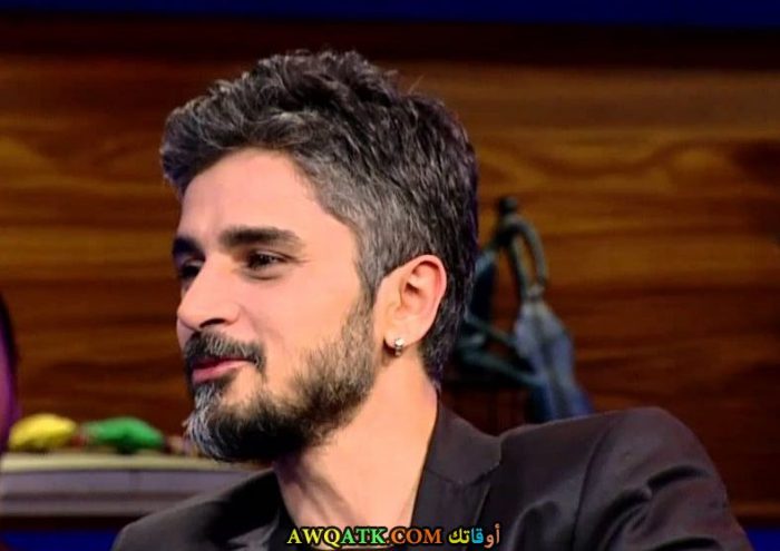 صورة جديدة ورائعة للنجم التركي أوموت كورت