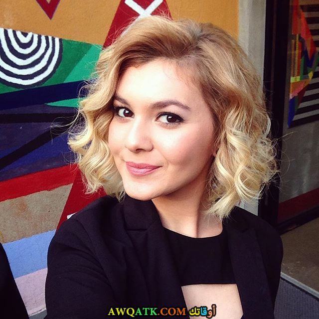 صورة الفنانة ايدان كوبتور 2017