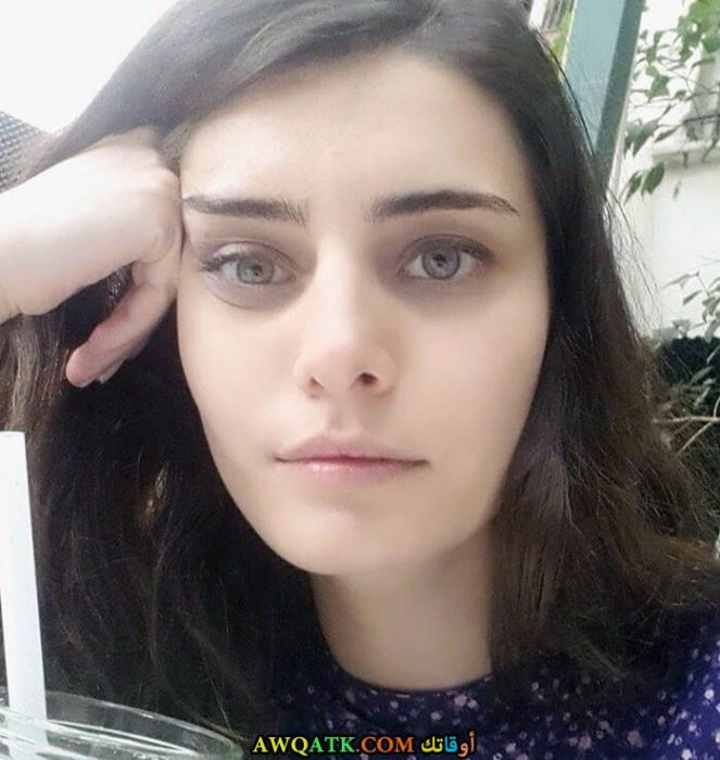 أجمل صورة للفنانة تولين يازكان