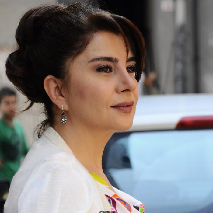 أحلى وأجمل وأحدث صورة للفنانة التركية الجميلة ديفريم ياقوت