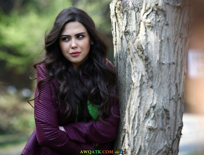 أجمل صورة للفنانة ديلارا أكسوييك