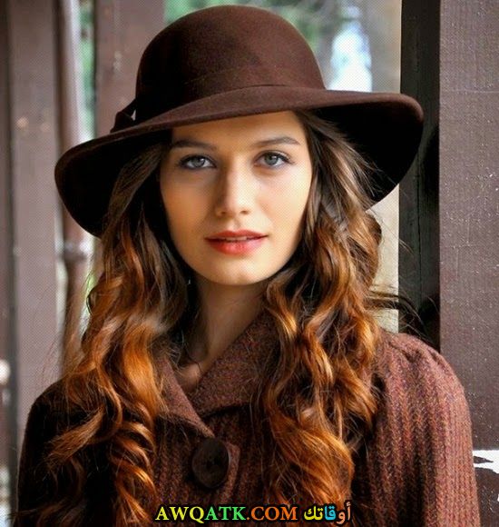 صورة روعة للفنانة غولكان ارسلان