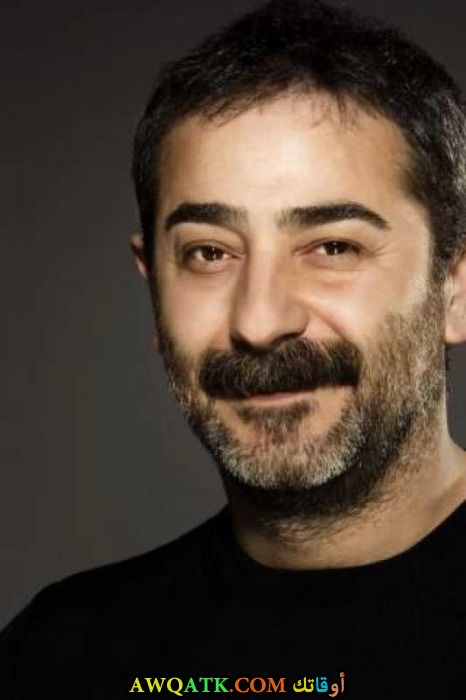 بوستر الفنان التركي ايبيرك بيكجان