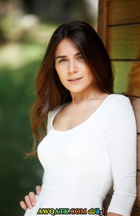 لعشاق الفنانة بوسة فارول صورة جميلة وجديدة