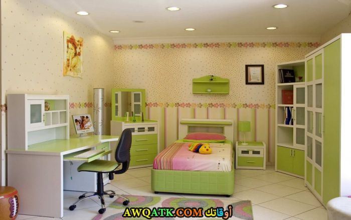 غرفة نوم باللون الأخضر رائعة وشيك