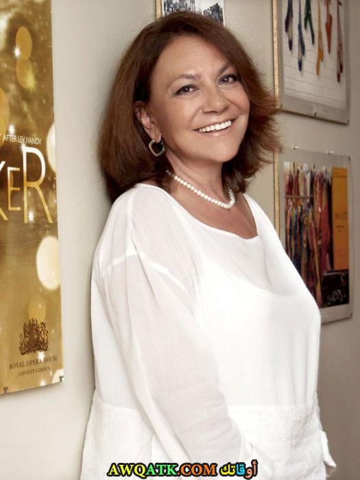 أحلى وأروع بوستر للفنانة التركية الجميلة ارسين جورزاب