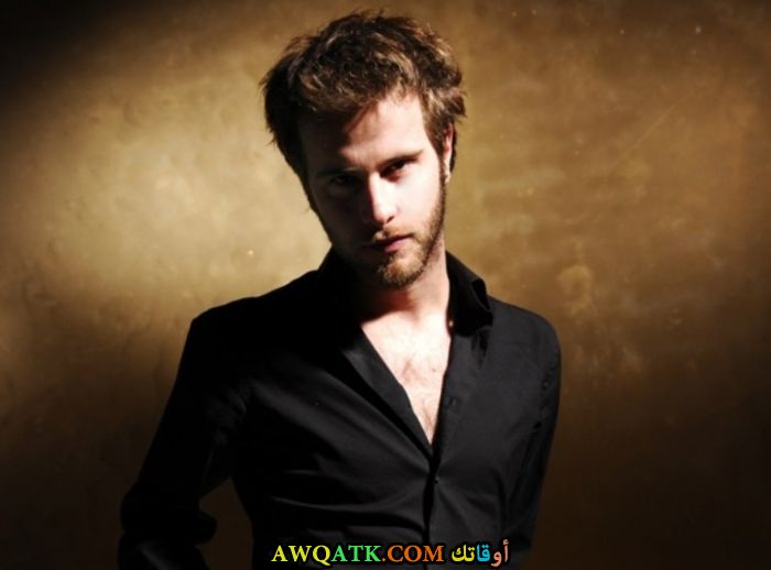 أحلى وأروع بوستر للفنان التركي الجميل اوزجور تشفيك