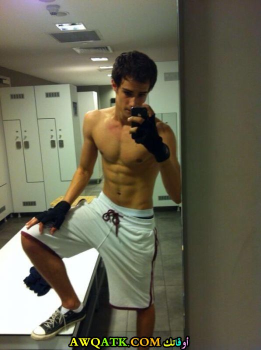 لعشاق الفنان باتوهان كاراجا كايا صورة جميلة وجديدة