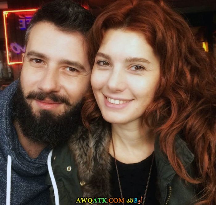 صورة الفنانة التركية باهار يانيلماز وحبيبها