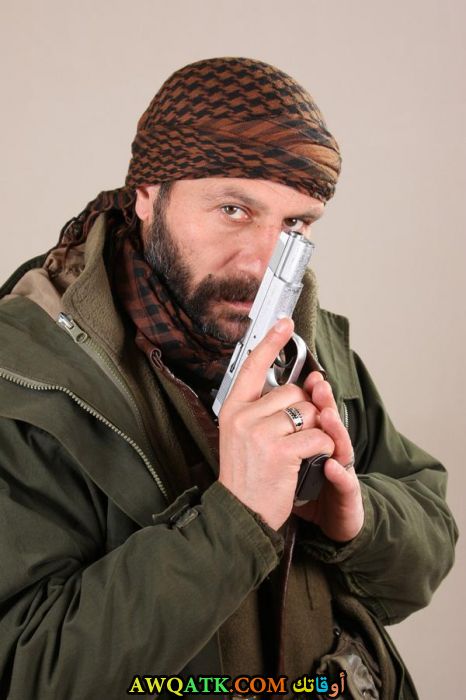 أحدث صورة للفنان التركي سليمان كراداغ