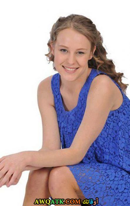 بوستر الفنانة التركية شيماء كوركماز