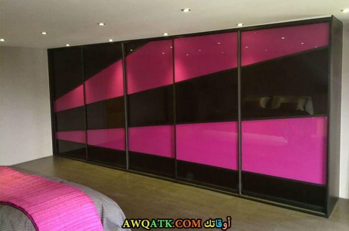 غرفة نوم جميلة جداً