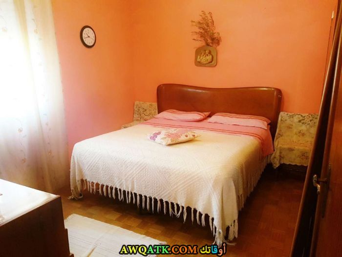 غرفة نوم جميلة