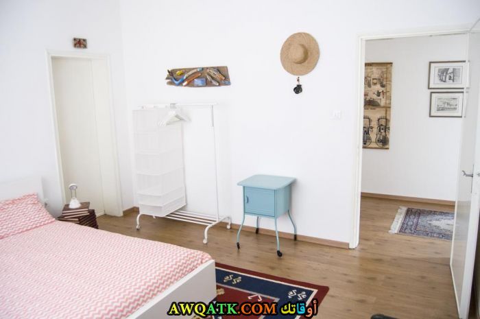 غرفة نوم بيضاء روعة 