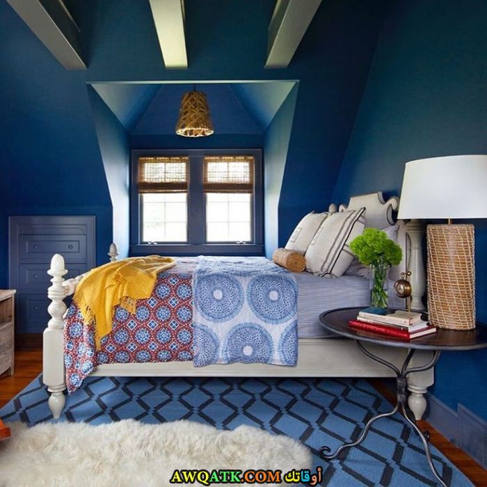 غرفة نوم جميلة جداً