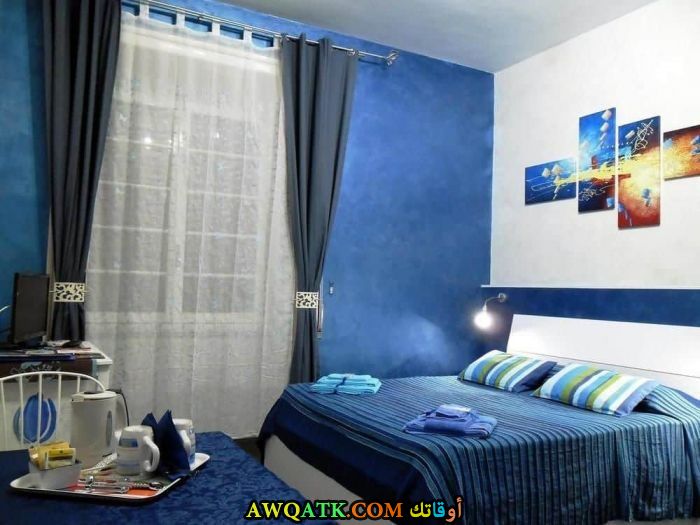 غرفة نوم باللون اللبني روعة