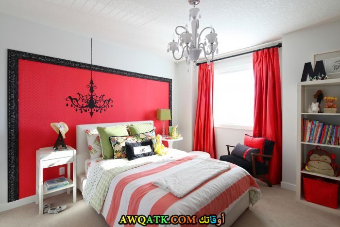 غرفة نوم حمراء رائعة