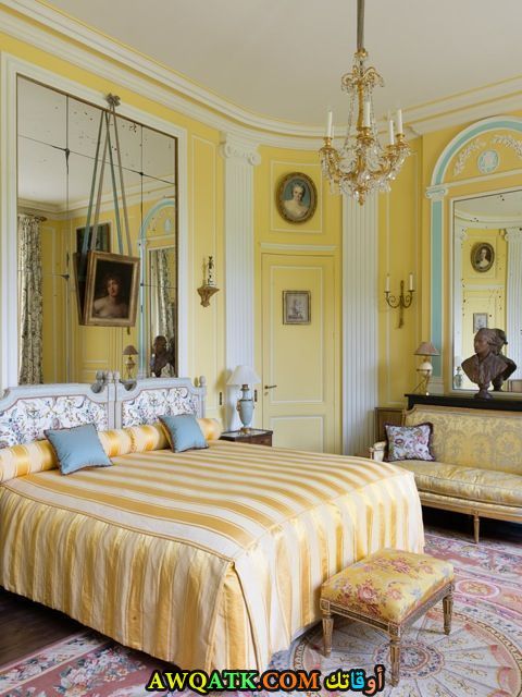 غرفة نوم صفراء روعة