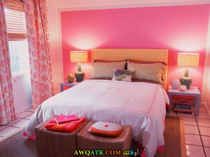 غرفة نوم باللون البينك رائعة
