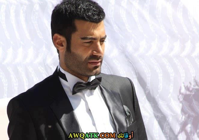مراد أونالميش وهو عريس