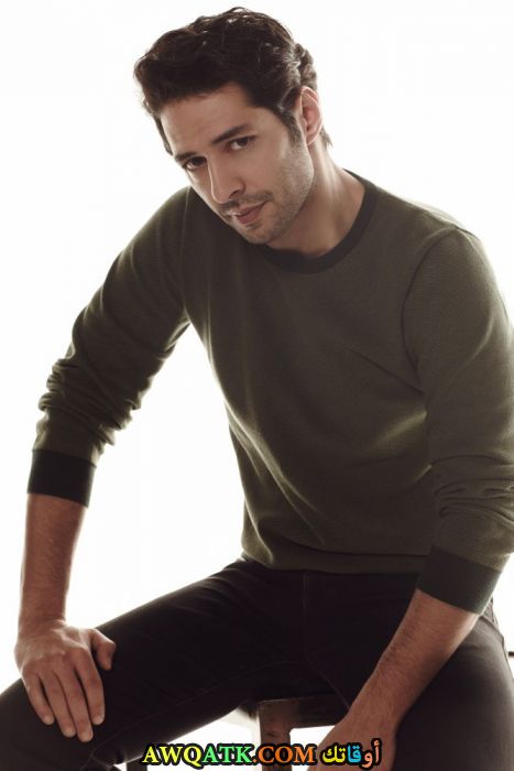 بوستر الفنان التركي ميرت فيرات