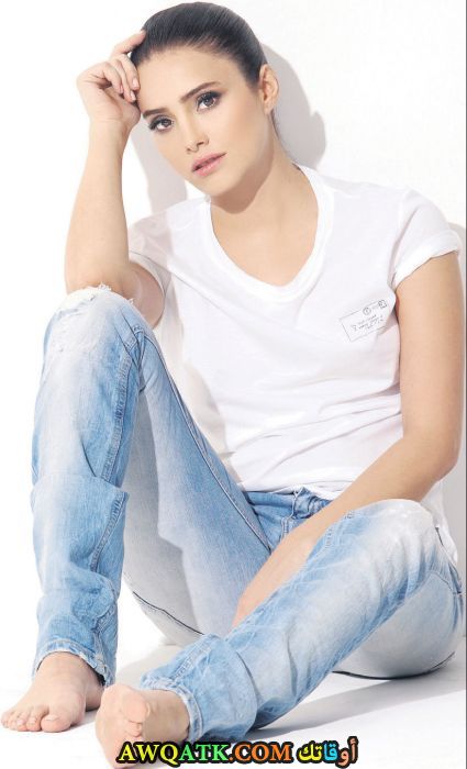 صورة جديدة للنجمة التركية نهير أردوغان