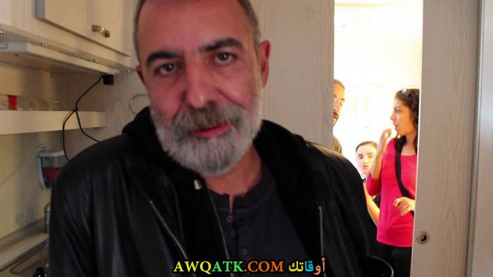 صورة جديدة للنجم التركي ﺃﻭﺭﻫﺎﻥ ﺍﻟﻜﺎﻳﺎ