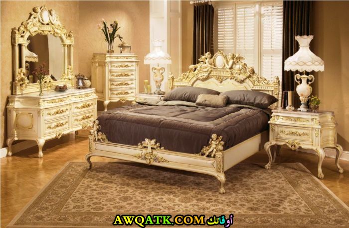 غرف نوم إيطالية باللون البيج والبني 2107