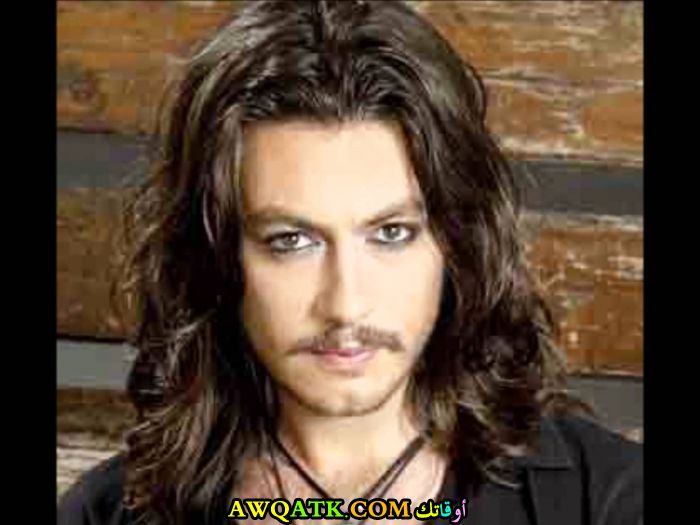 صورة روعة للفنان باريش أكارسو