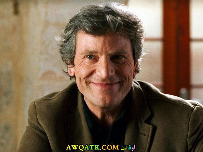 صورة روعة للفنان تشيكي كاريو