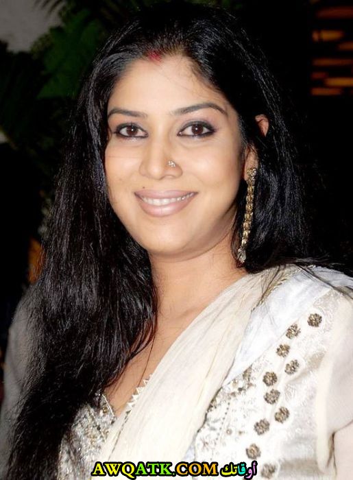 لعشاق الفنانة ساكشي تانوار صورة جميلة وجديدة