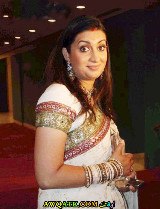 صورة للفنانة سمريتي زوبين إيراني