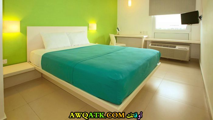 غرفة نوم أتش دي أف خضراء