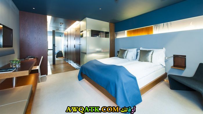 غرفة نوم باللون اللبني رائعة