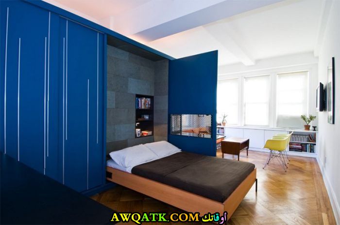 غرفة نوم رائعة باللون الأزرق
