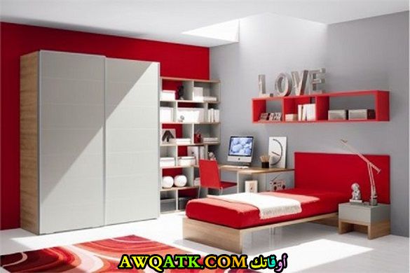 غرفة نوم باللون الأحمر روعة 
