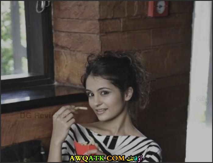 صورة روعة للفنانة أنيشا كابور