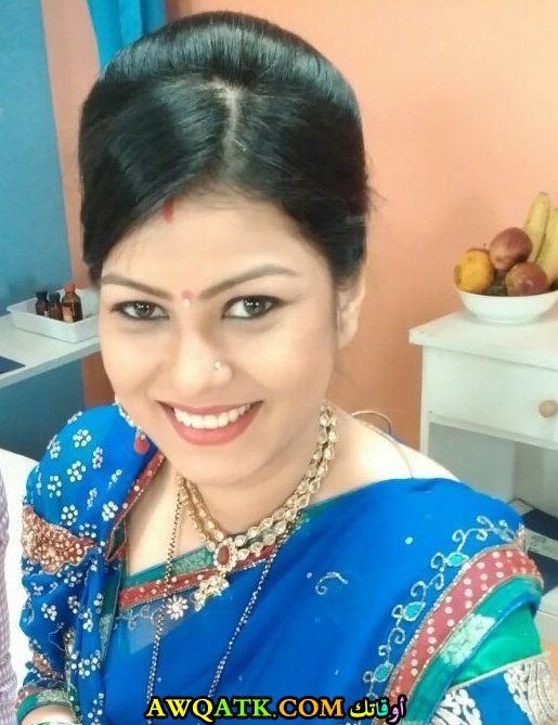 لعشاق الفنانة أورميلا تيواري صورة جميلة وجديدة