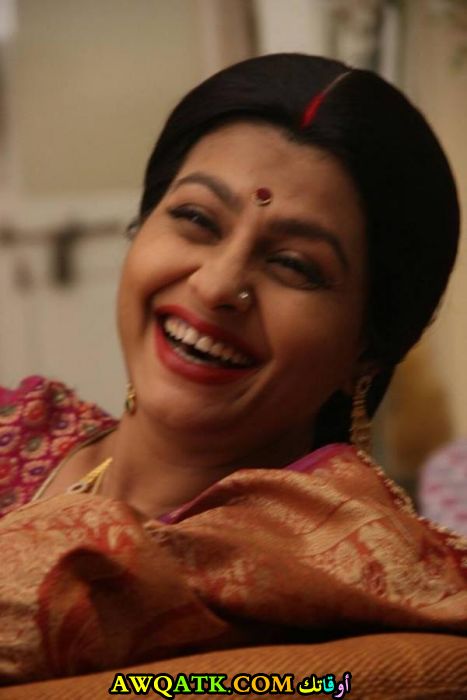 صورة للفنانة جايا بهاتاشاريا