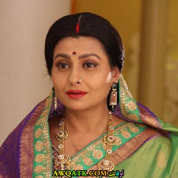 لعشاق الفنانة جايا بهاتاشاريا صورة جميلة وجديدة