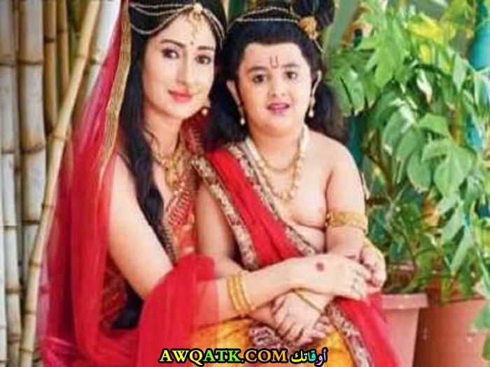 أحدث صورة للفنانة الهندية جونجون اوبراري