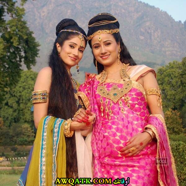 صورة للفنانة جونجون اوبراري