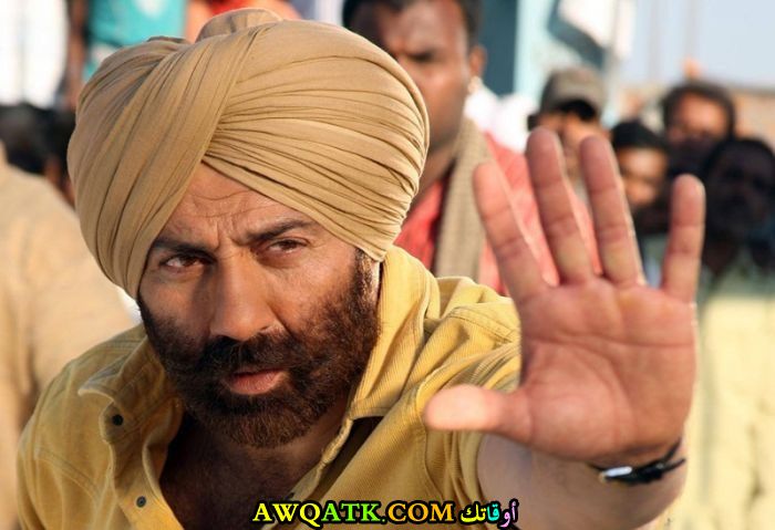 لعشاق الفنان سوني ديول صورة جميلة وجديدة