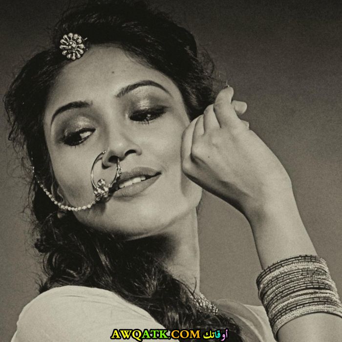 أحلى صورة للفنانة الجميلة شروتي بابنا
