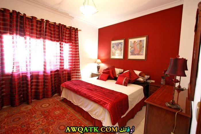 غرفة نوم باللون الأحمر روعة 2017