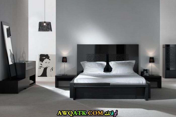 غرفة نوم سوداء رائعة