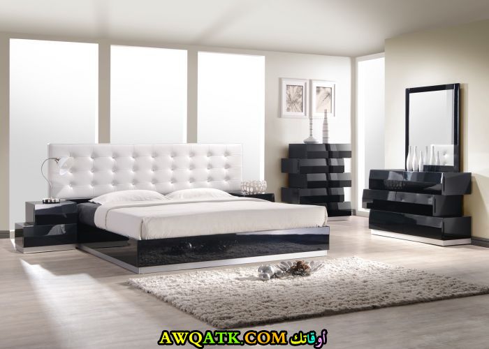 غرفة نوم باللون الأسود جميلة جداً