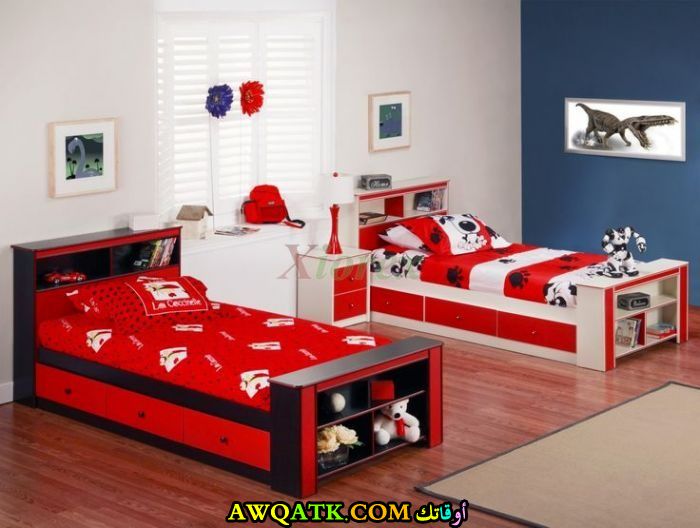 غرفة نوم حمراء رائعة وجميلة